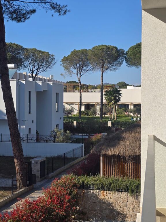 Villa di lusso a San Pietro, Baia di Lalzi