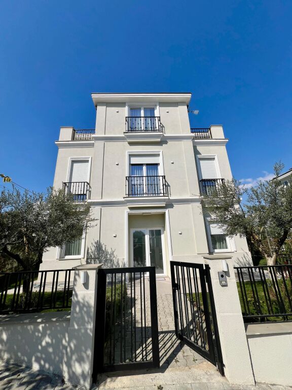 3-storey Villa for rent, “Rezidenca Vilat Lule”, Mjull Bathore