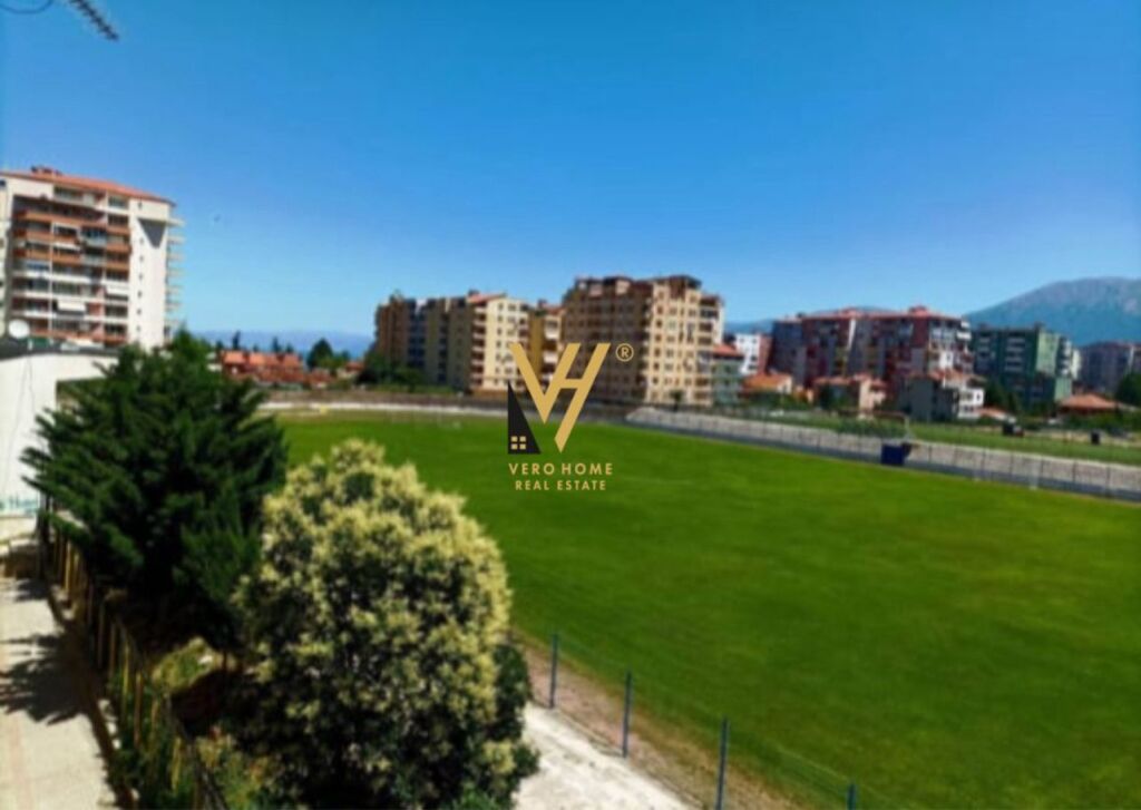 SHITET APARTAMENT 2+1+2BLK TE STADIUMI, POGRADEC 132.000 EURO