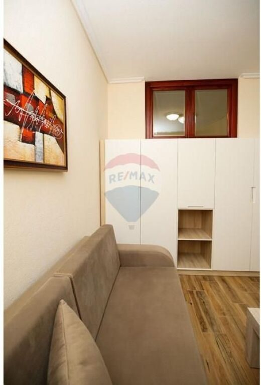 🏨 Hotel për Qira – Kuzum Baba, Vlorë