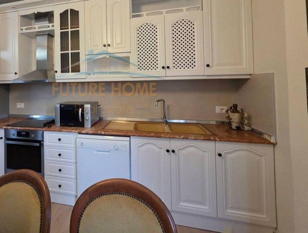 Qera,Apartament 1+1,Rruga e Elbasanit!