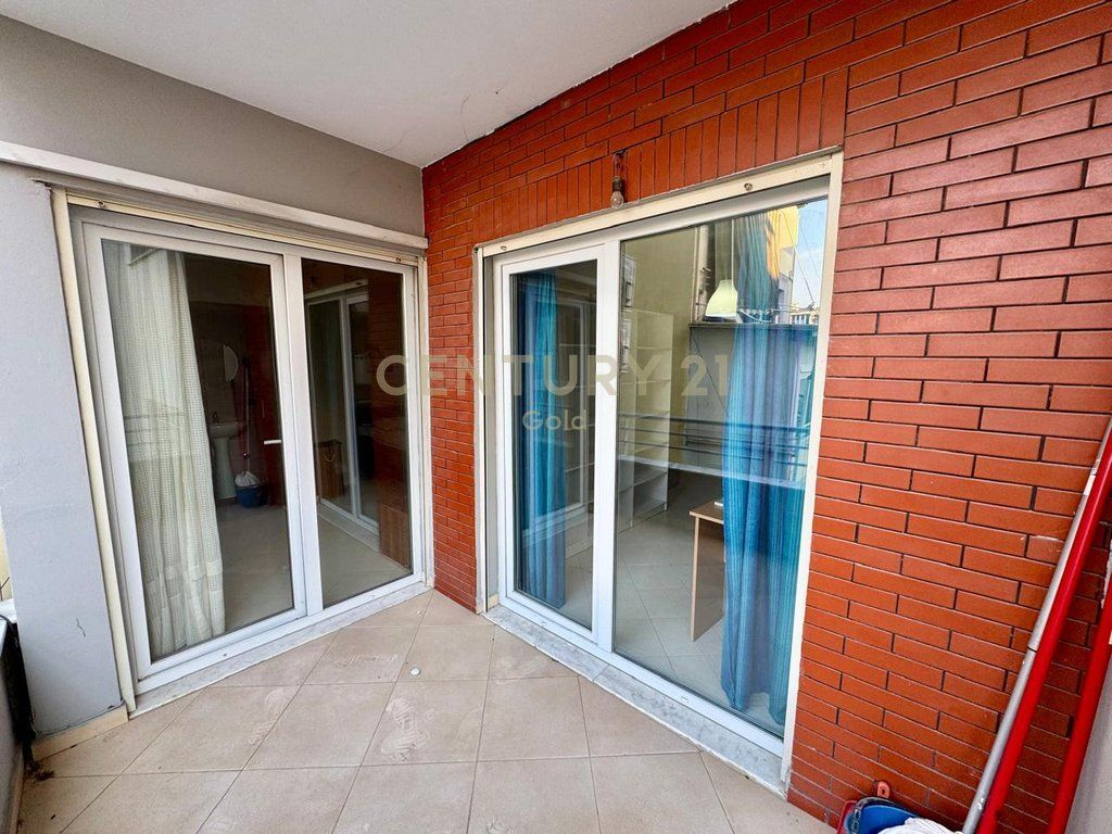 Kodra e Diellit, We rent out 2+1+2 apartment