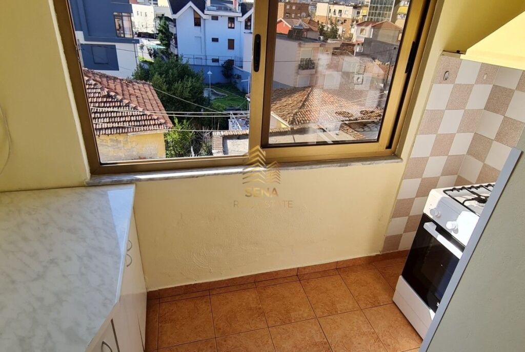 Qira, Apartament, 2+1 blk, Pazari i Ri, 50,000 Lek/Muaj