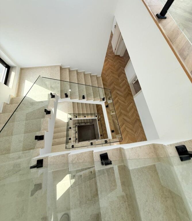 🏡 Villa di Lusso con Piscina in Vendita – Mjull Bathore, vicino a TEG