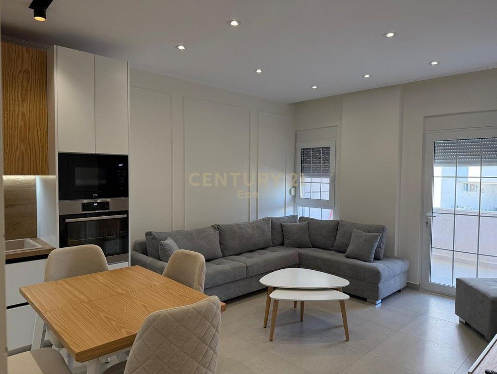 APARTMENT 1+1 FOR SALE ONLY 100M FROM THE SEA, IN QERRET !