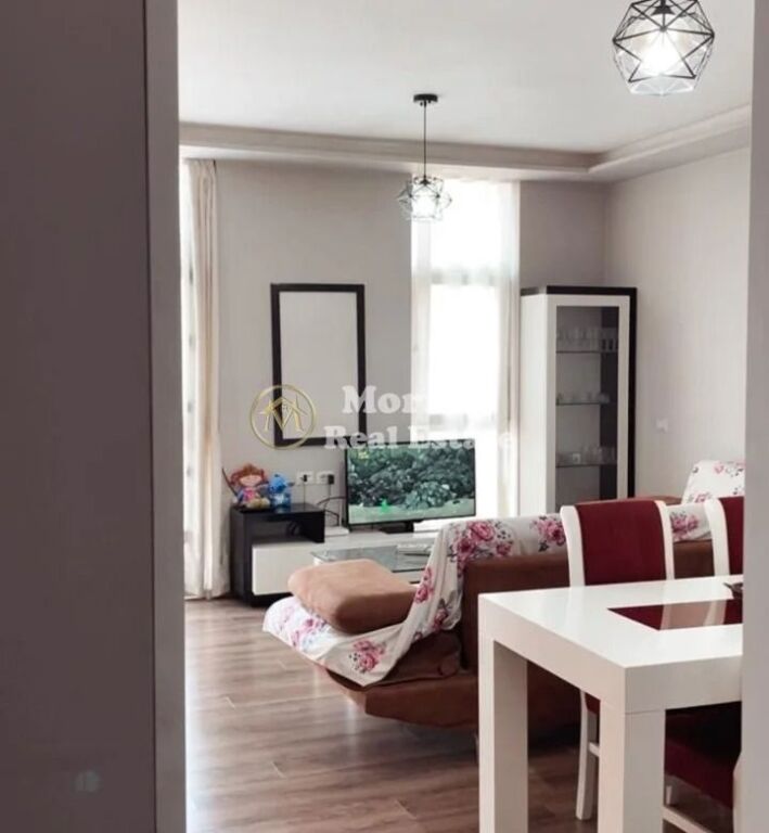 Rent | Apartment 2 + 1 | Astir | 500 €/month