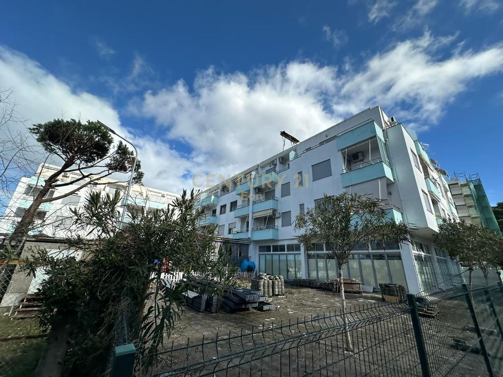 VENDESI APPARTAMENTO 1+1 ARREDATO CON VISTA MARE A GOLEM, MALI ROBIT!