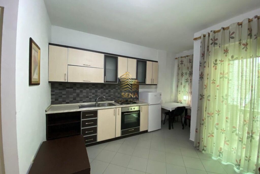 Rent, Studio apartment, Durres Street, 350 Euro/month