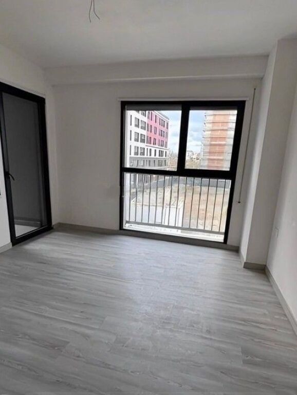 Apartament 3+2 Për Shitje në Bulevardi i Ri, Tiranë