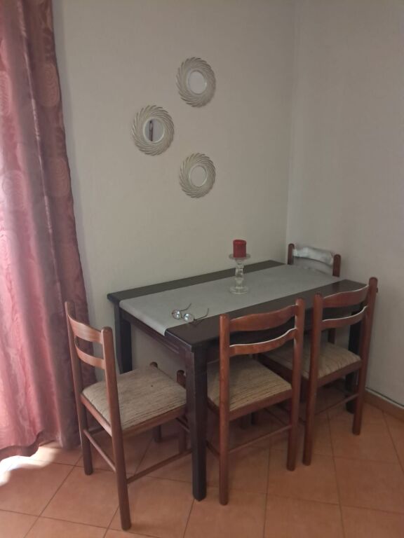 APARTAMENT 1+1 ME QERA – AIR ALBANIA | 70 m² | I MOBILUAR