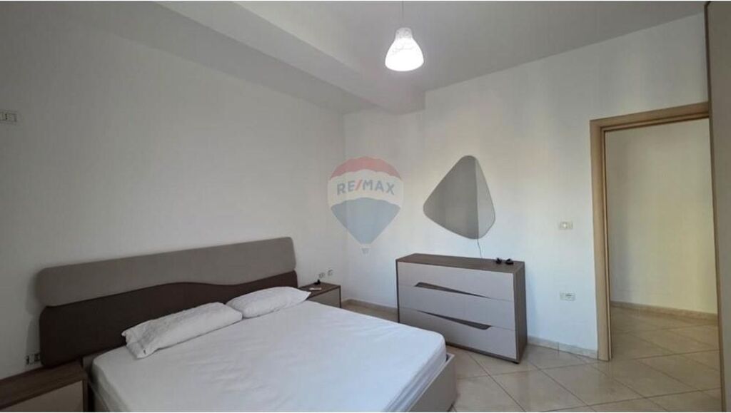 Apartament 2+1+2 me Qira Afatgjatë – Pranë Bulevardit, Vlorë