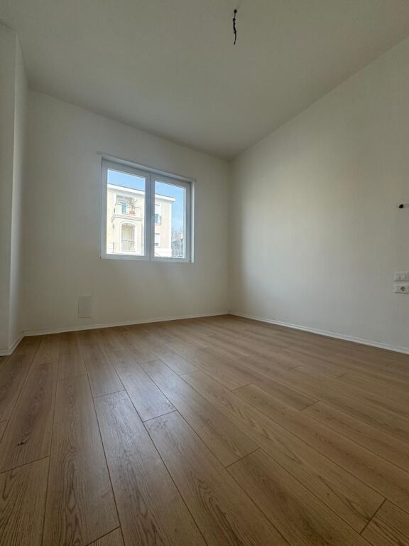 🏡 Shitet Vile 3 kateshe te Collina Verde, TEG