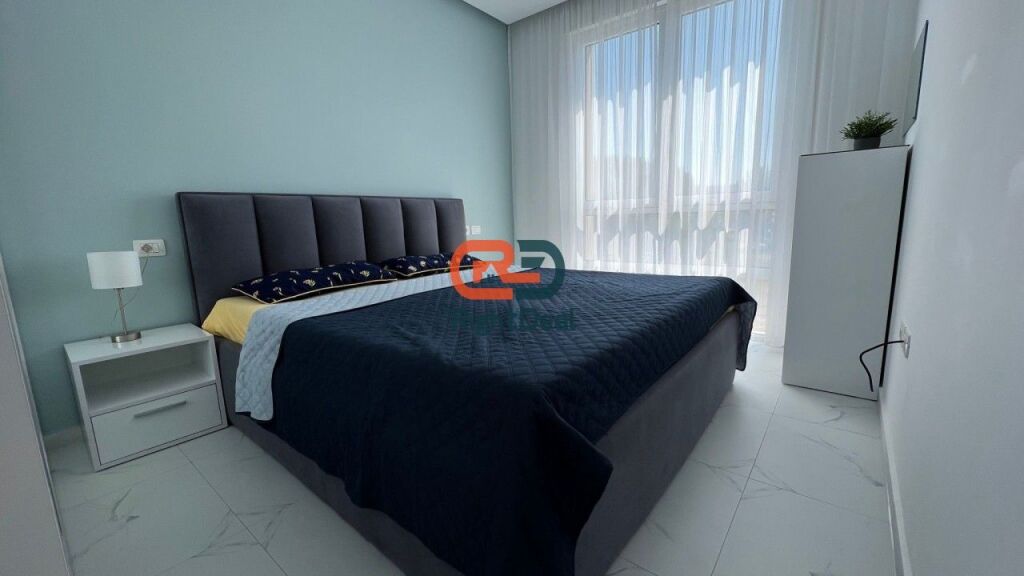 A San Pietro, nella Baia di Lalzi, in vendita un super appartamento 2+1 con planimetria perfetta!