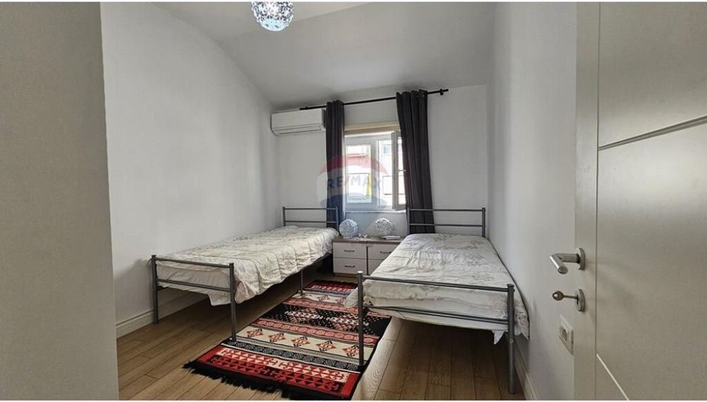 Apartament - Për Qira - Shallvaret, Tiranë