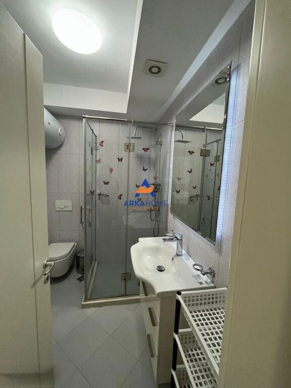 JEPET ME QERA APARTAMENT 2+1+BALLKON+2 POSTE PARKIMI "TE RESIDENCA LONG HILL" 1500 EURO