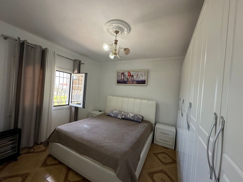 Private House for Sale - Tapizes Lake