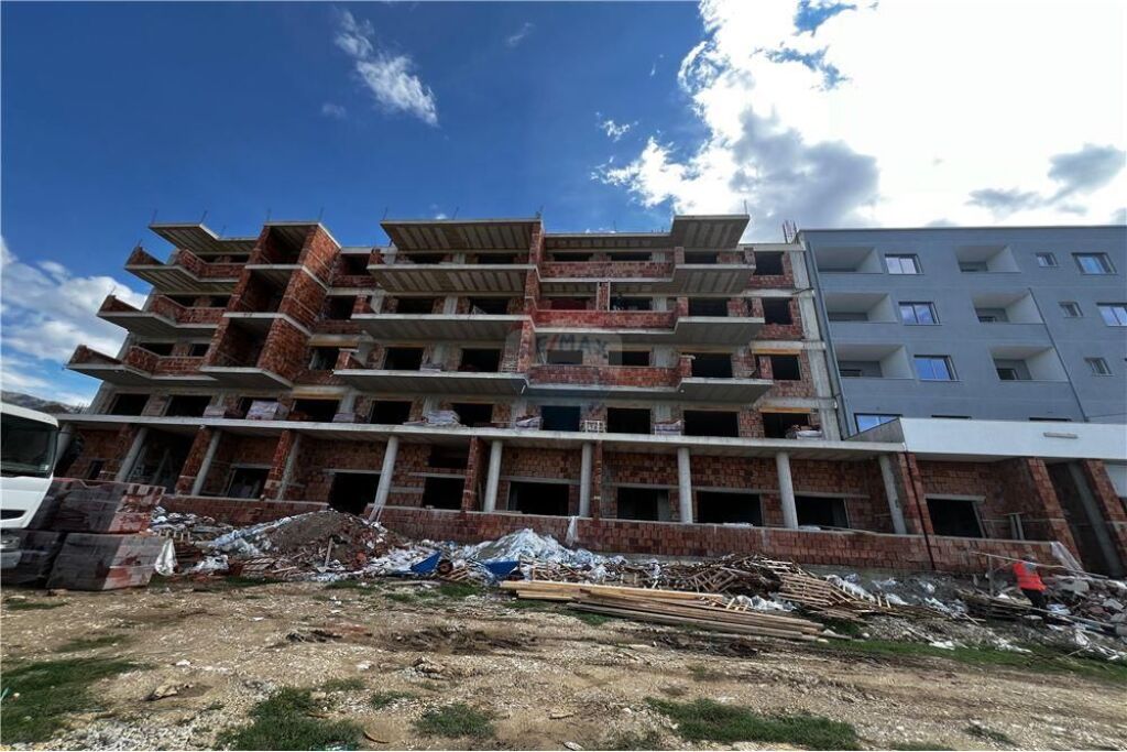 🏡 Garsoniere për Shitje – Orikum, Vlorë