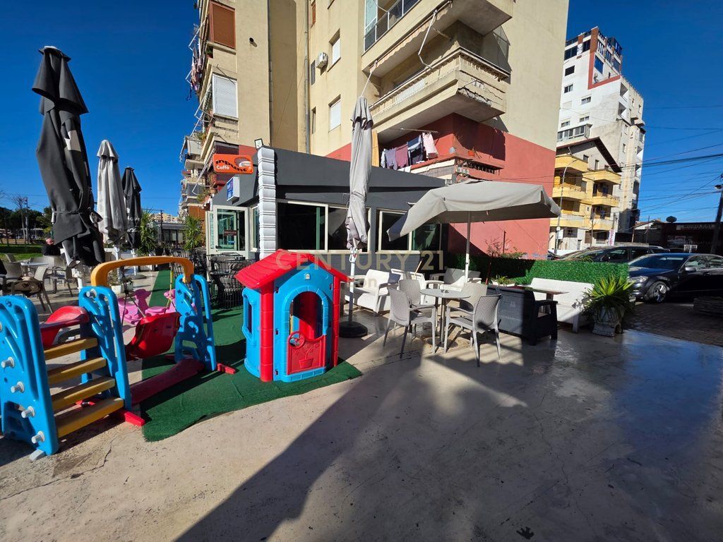 WE SELL BUSINESS PREMISES BAR/LOCAL DURRES !