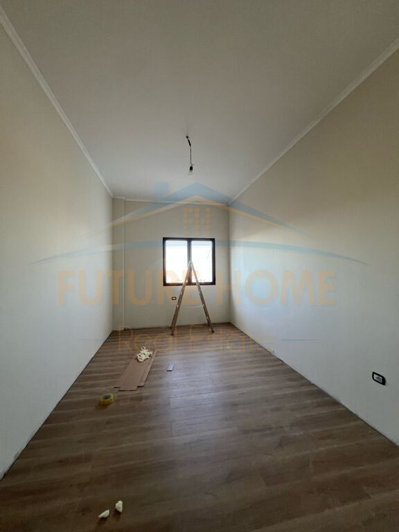 Tirane, shitet apartament 2+1 Kati 1, 109 m² 136.250 € (Rruga e Dajtit, Fresk Tirane)