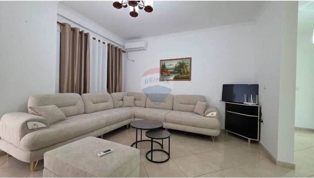 🏡 Apartament 2+1+2 për Qira – Vlorë