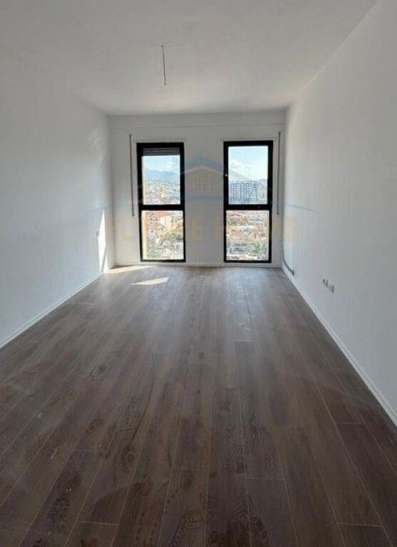 In vendita, Appartamento 2+1+Posto Auto, Complesso ASL 2