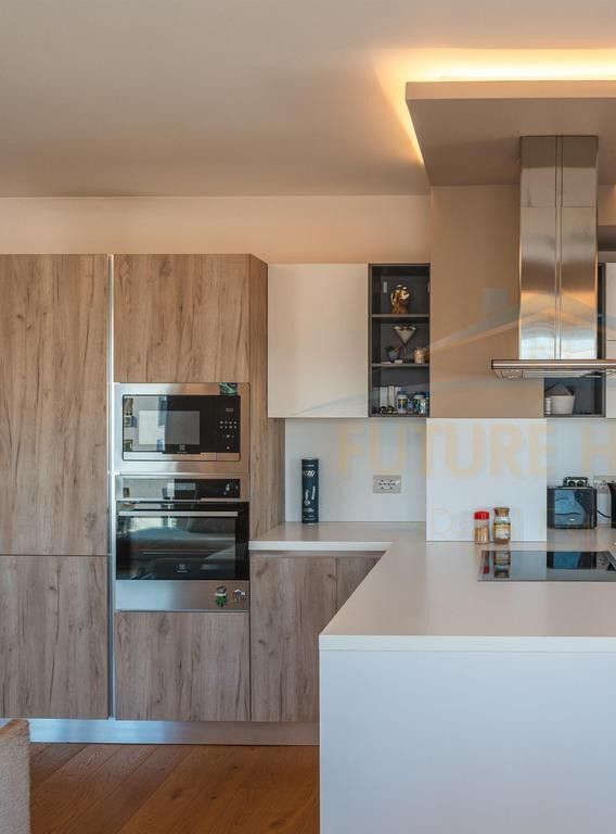 For sale, Apartment 3+1+2, Complex "Kontakt", 21 Dhjetori