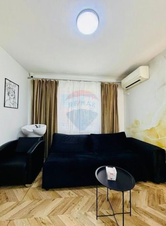 🏠📍Vendesi Attività Estetica Comune di Parigi