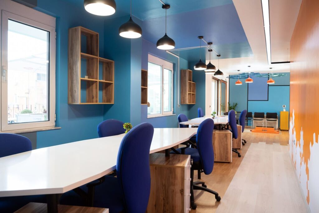 Ufficio in affitto 550 m2 a Bllok