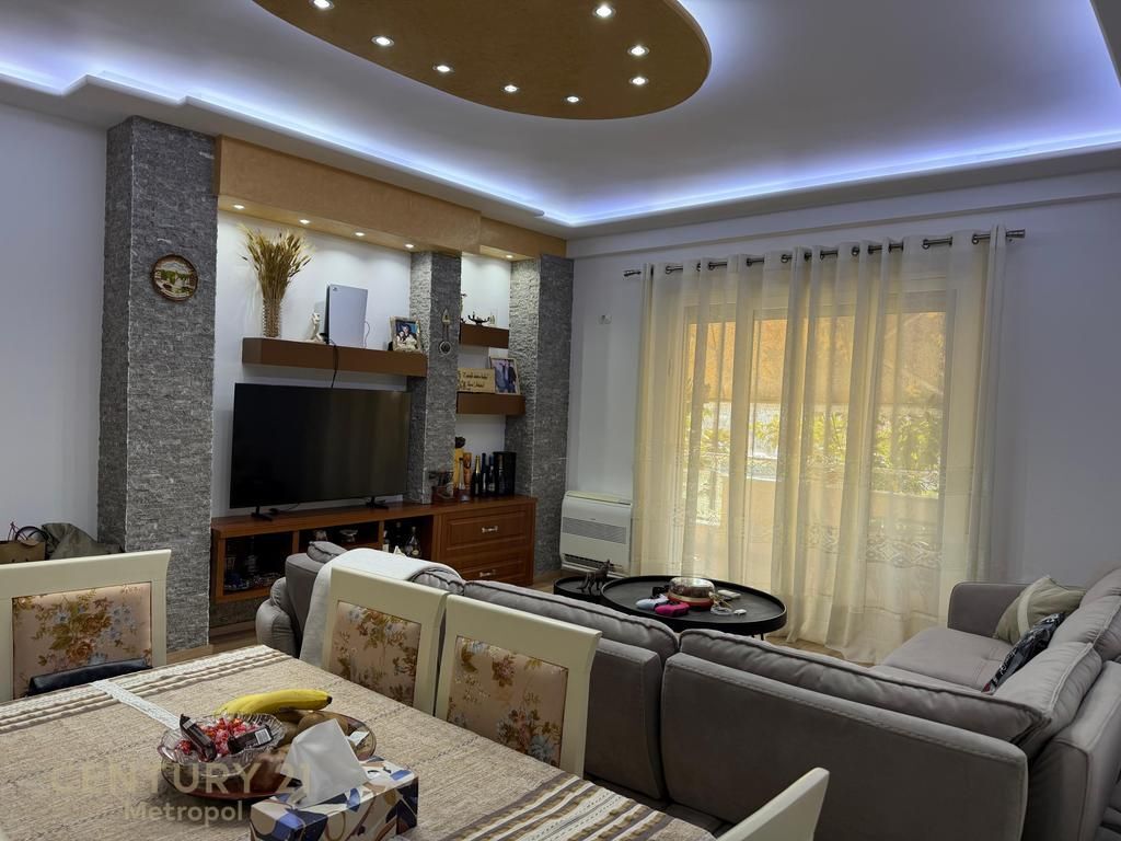 Super Apartment for Sale – Dry Lake (without Malore) 400,000 €