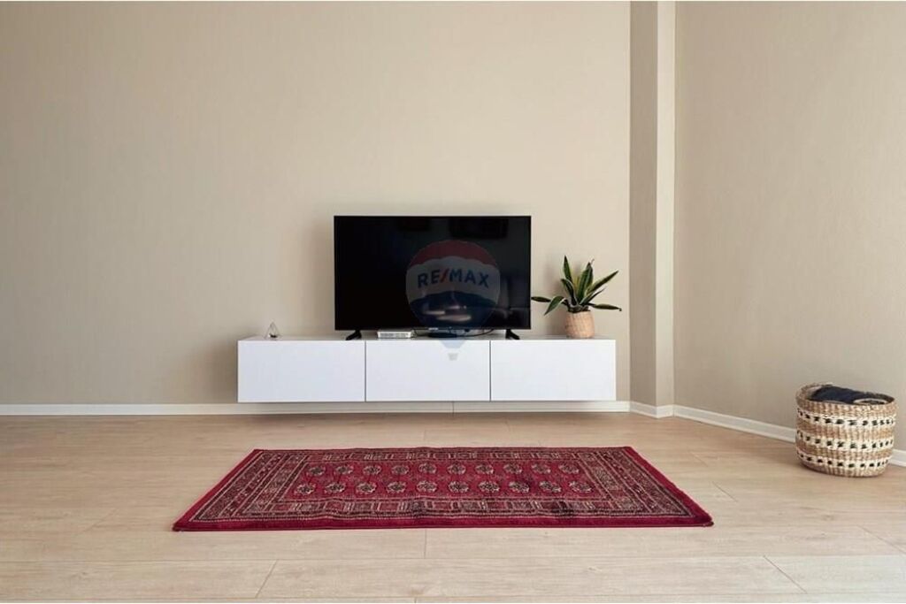 APARTAMET PER QERA 1+1 RRUGA ELBASANIT