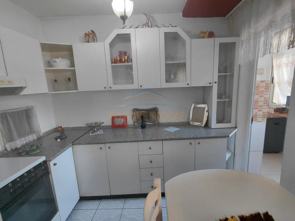 For sale, 2+1 apartment, Kajo Karafili Street Pogradec