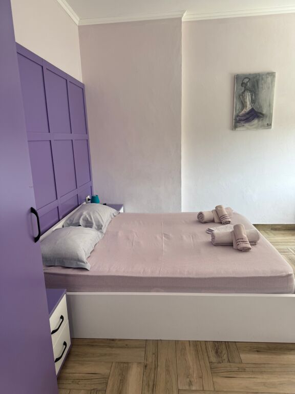 Shiten 2 Garsoniere tek Stadiumi Dinamo!