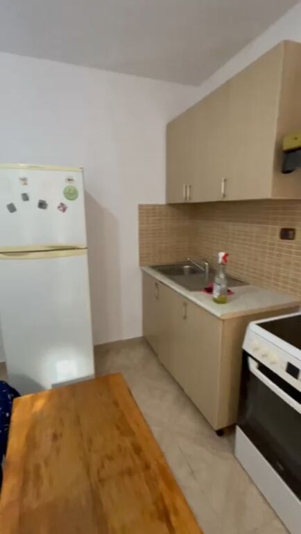 Studio apartment for rent, Vasil Shanto School near Diplomats 1, 320 thousand lek