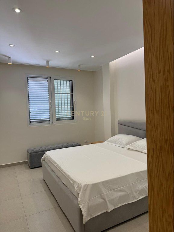 APARTMENT 1+1 FOR SALE ONLY 100M FROM THE SEA, IN QERRET !