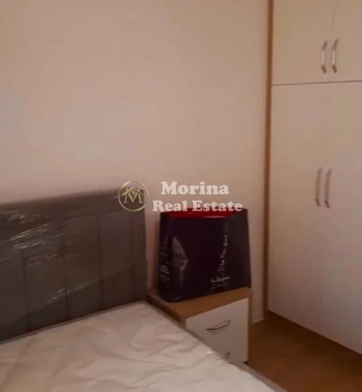 Rent | Apartment 1 + 1 | Three Martyrs Street | 450 €/month