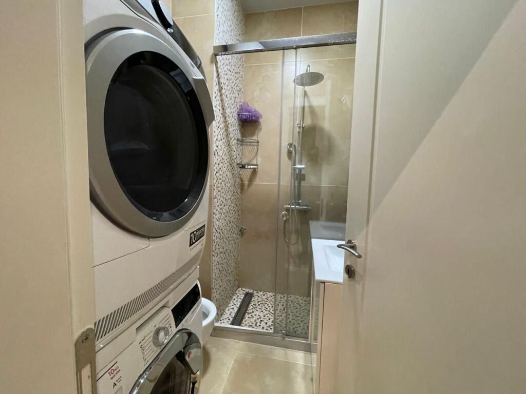 Appartamento 3+1+2 Parcheggio in vendita vicino al Lago Secco.