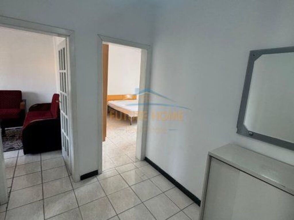 Vendita, Appartamento 1+1, Brryli, Tirana.