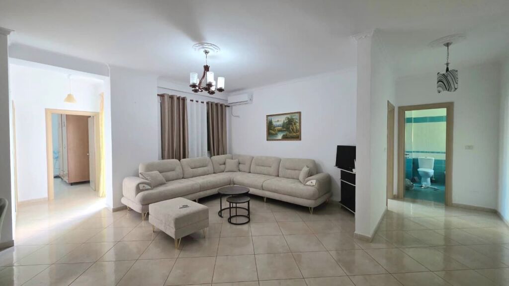 Apartament 2+1+2 me Qira Afatgjatë – Pranë Green Residence, Vlorë