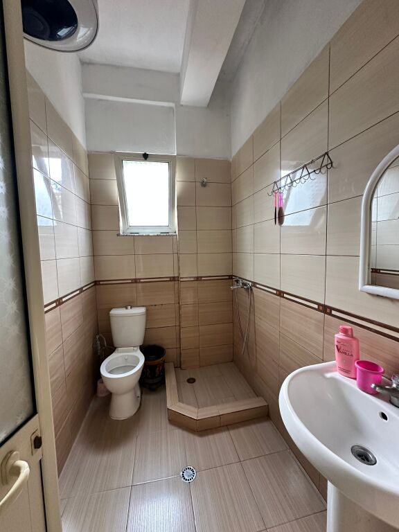 Appartamento 1+1+Balcone in Affitto Via Jordan Misja