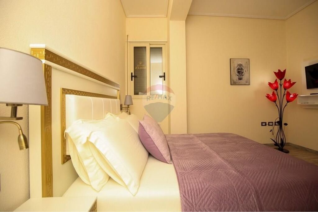 🏨 Hotel për Qira – Kuzum Baba, Vlorë