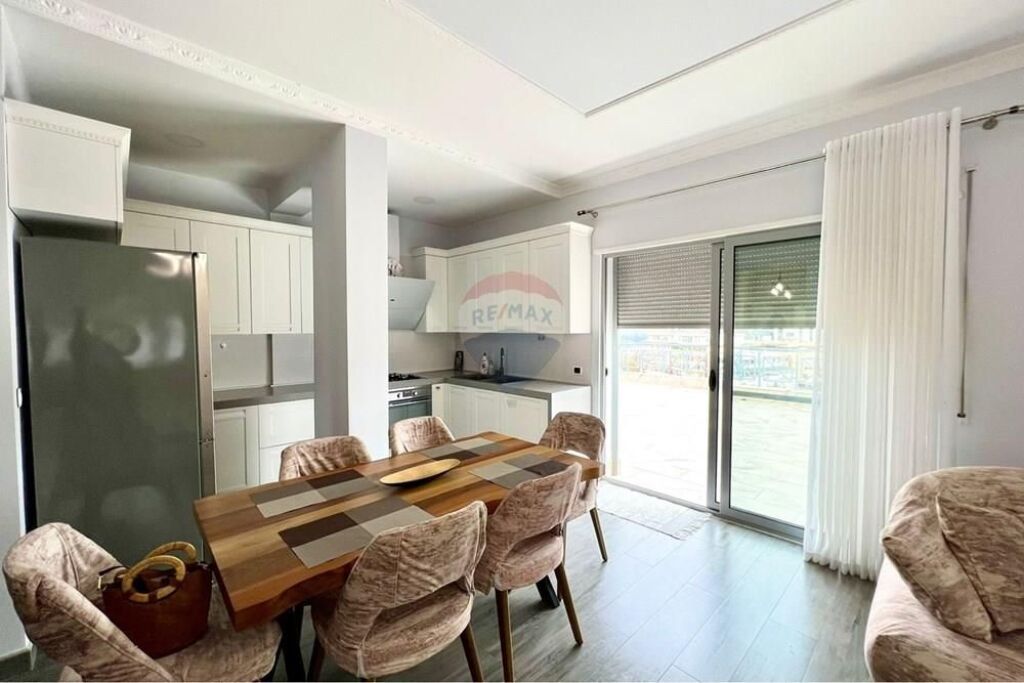 Apartament 3+1+2 me qera Kopshti Zoologjike