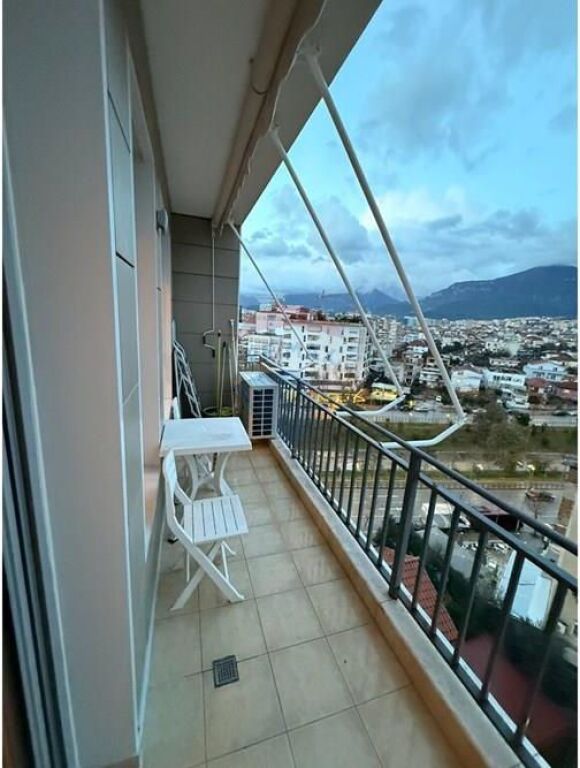 Apartament 1+1 me qera Marteniteti i Ri
