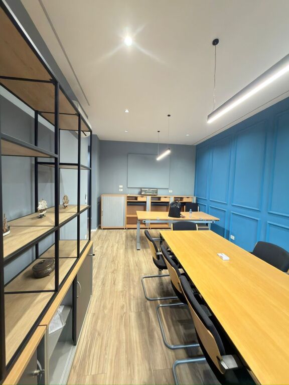 Ambient zyre për qira tek 📍Future Home Residence