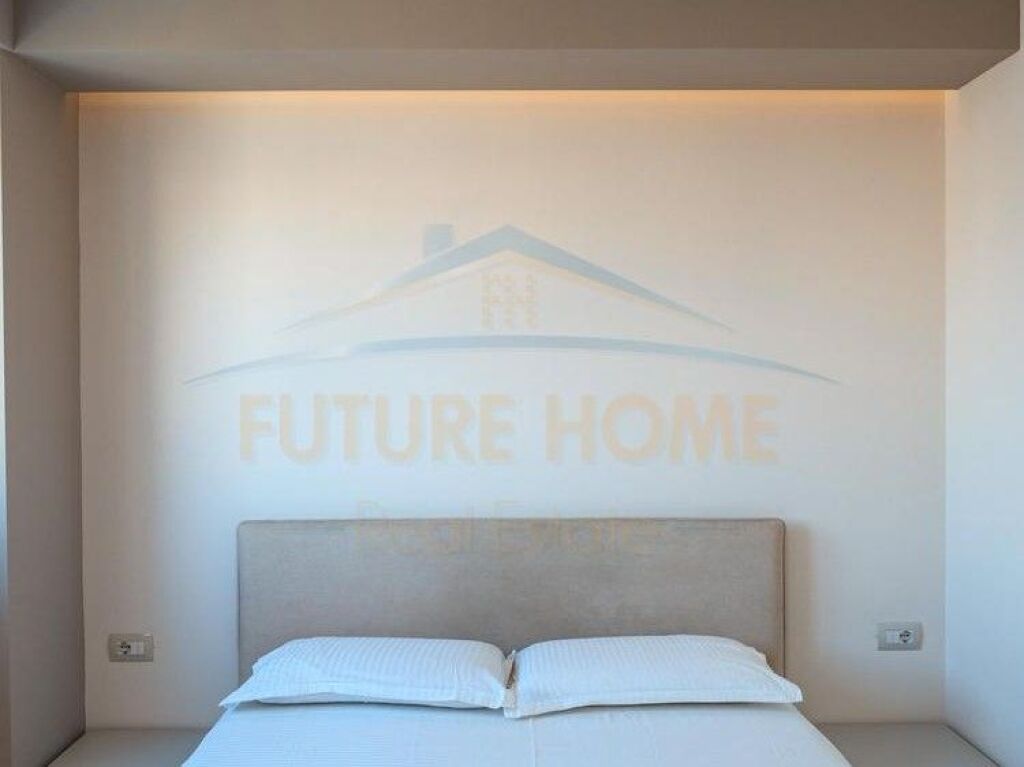 Apartment 3+1+2 for Sale Complex "Kontakt", 21 Dhjetori