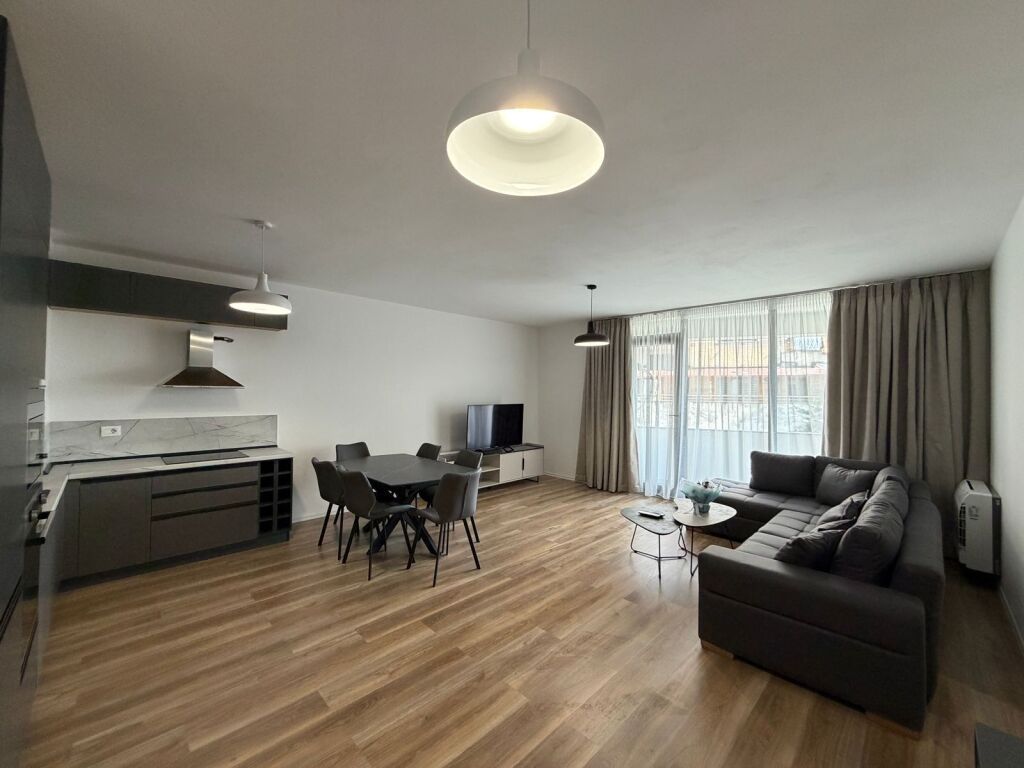 Appartamento 2+1 in affitto ad Astir