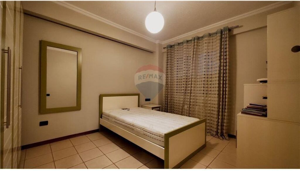 Appartamento 3+1+2 in affitto Blloku