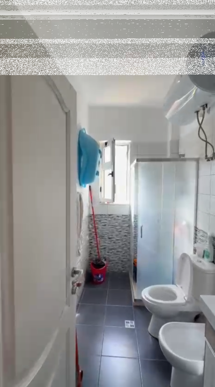 Apartament 1+1, Harry Fultz!