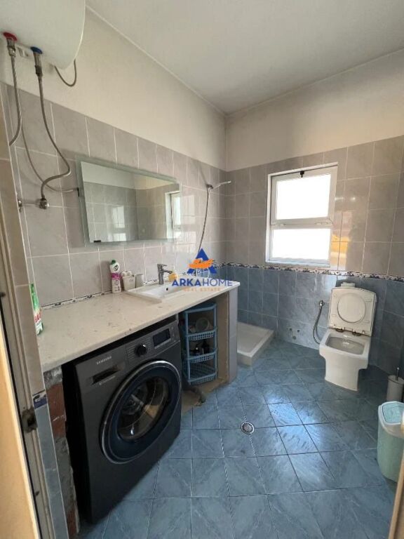 JEPET APARTAMENT ME QERA 2+1+BALLKON "RRUGA HALIL KURETANI, MISTO MAME,YZBERISHT" 400 EURO 