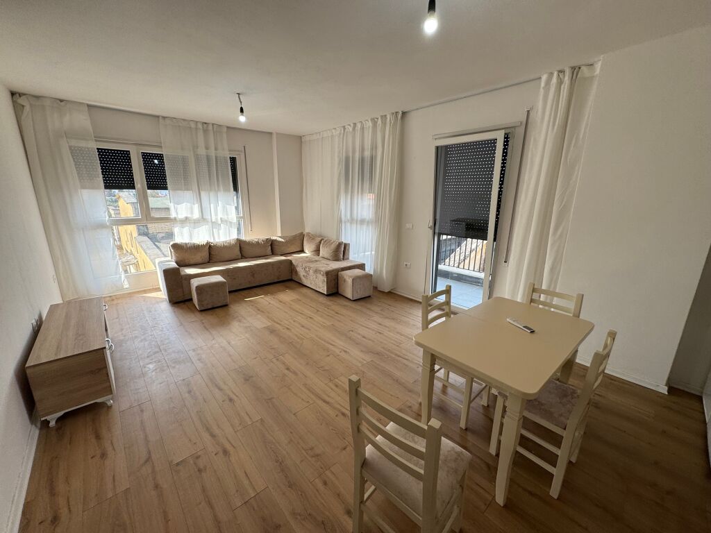 Jepet me qera 2+1+2 Don Bosko