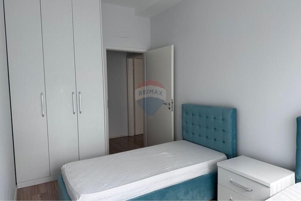 Apartament 2+1 me qera Kompleksi Kontakt